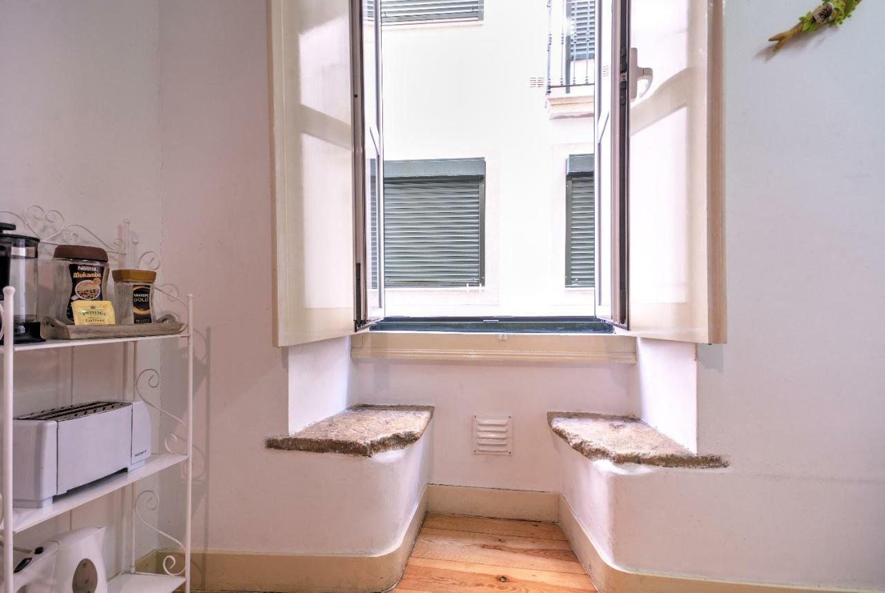 Alfama 88, By Home With A View Lisboa Exteriör bild